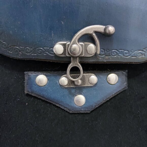 Handmade Blue Leather Embossed Celtic Design Renaissance Festival Costume Pouch - Picture 3 of 7